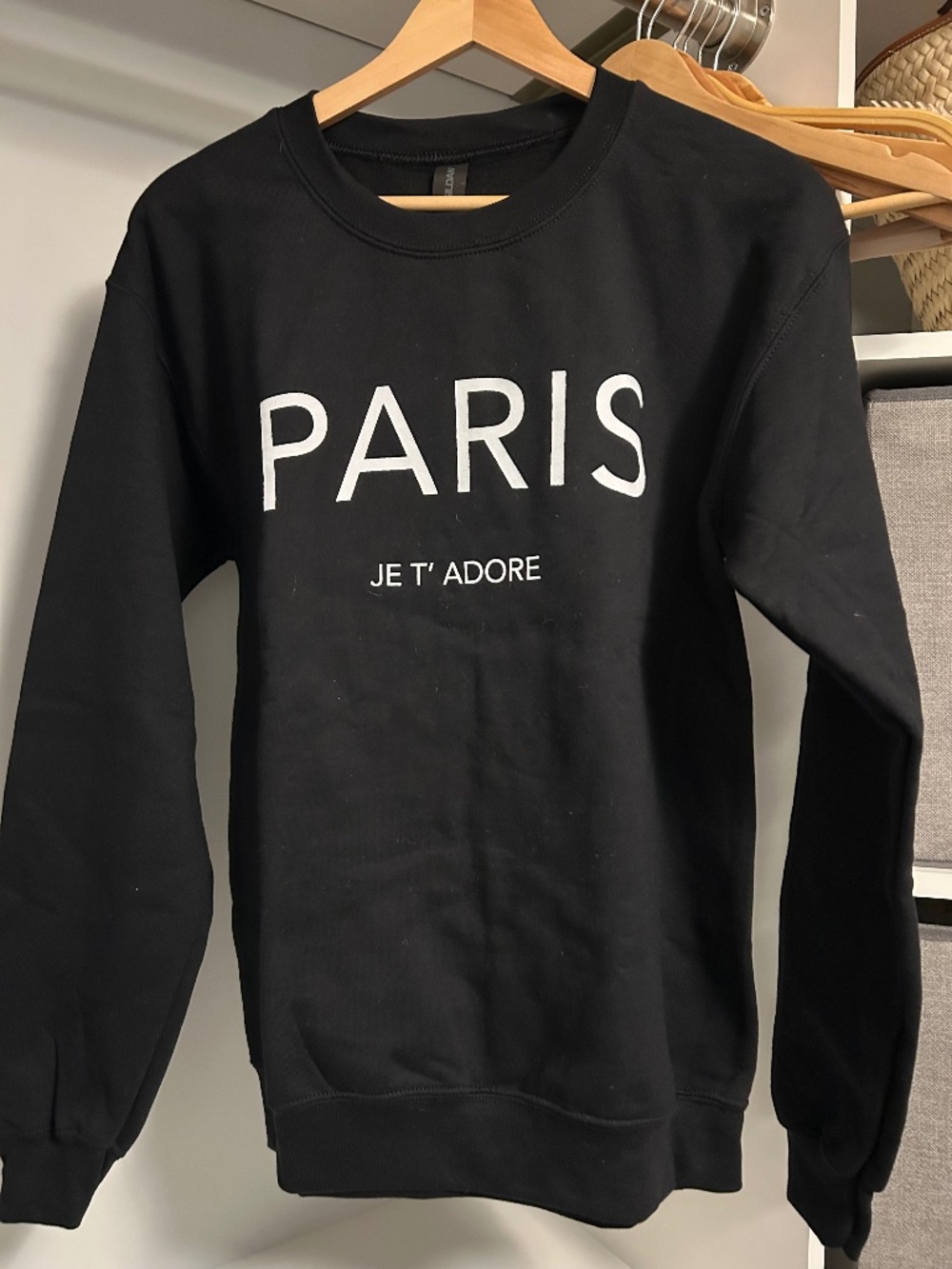 Paris Je T'Adore French-Themed Sweatshirt